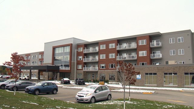 CH 16 Nov TOPO Suivi COVID ecoles et hopitaux Charlevoix WEB