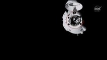 La capsule de SpaceX avec quatre astronautes à son bord s'est amarré à l'ISS