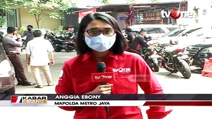 Tiba di Polda Metro, Gisel Bungkam