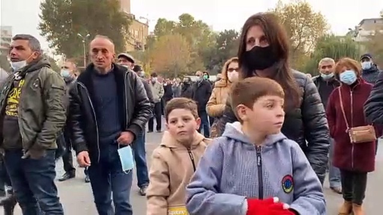 Les appels à la démission de Nikol Pachinian perdurent, le premier ministre arménien n'y répond pas