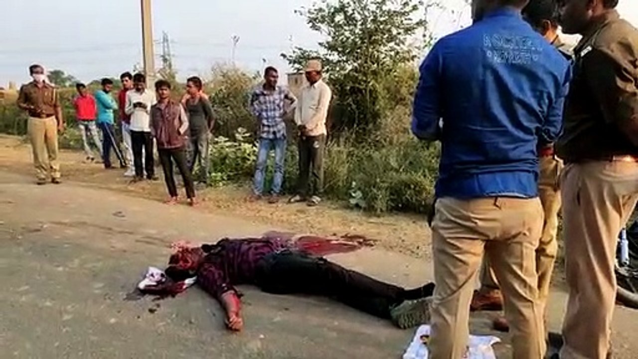 झांसी: अज्ञात वाहन की टक्कर से एक युवक की दर्दनाक मौत
