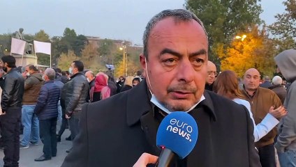 Az örmény kormányfő lemondását követelték Jerevánban