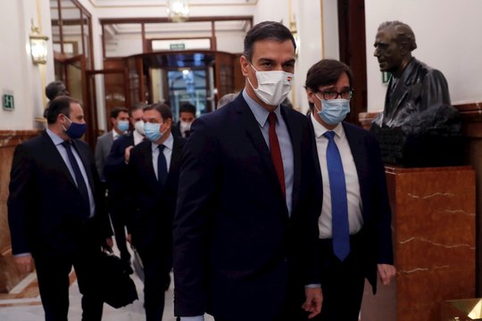 Tertulia de Federico: Sánchez abronca a los críticos con su pacto con Bildu