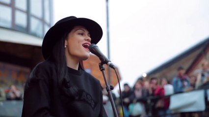 Jessie J - Burnin' Up - Acoustic - 2019
