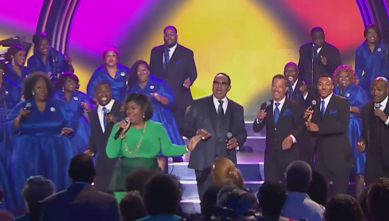 Kim Burrell + Dr. Bobby Jones - Medley - Bobby Jones Gospel - 2015