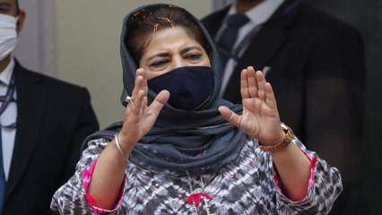 Mehbooba Mufti looking for political stability via 'Gupkar'