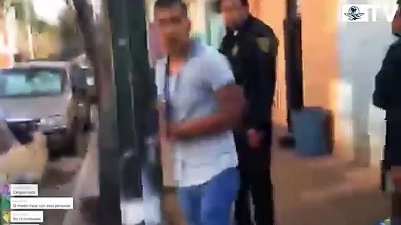 Detienen a 2 por agredir a Arne aus den Ruthen
