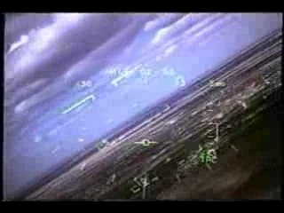 Divers - Avion abattu par un oiseau