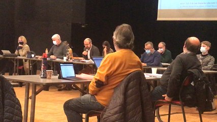 Le conseil municipal rend hommage à Samuel Paty