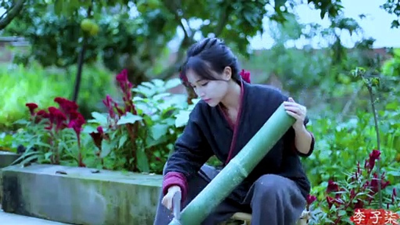 Utiliser du bambou pour fabriquer de vieux meubles sophistiqués - Bamboo Sofa