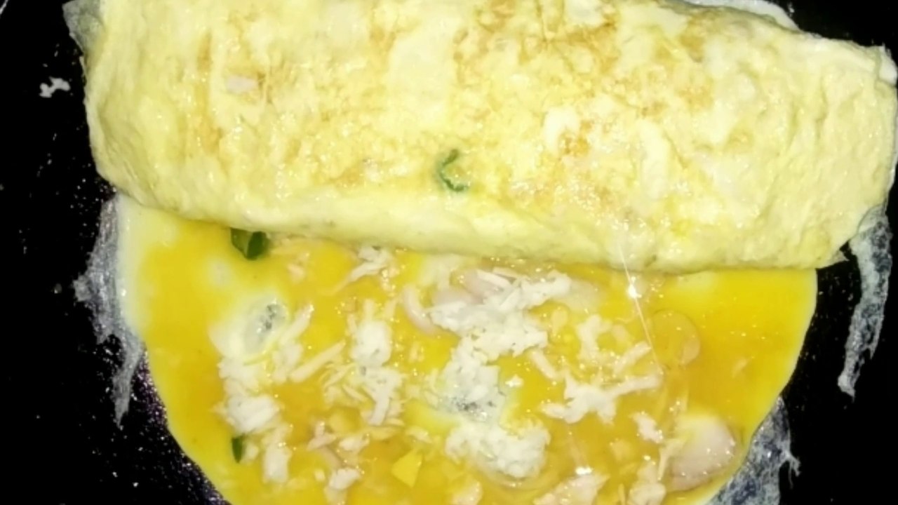 Perfect Egg Roll Recipe ।। cheese egg roll recipe ।। cheese egg omelette ।। egg recipe। ডিমের রেসিপি ।। Omelette Dish ।। Egg omelette recipe ।।