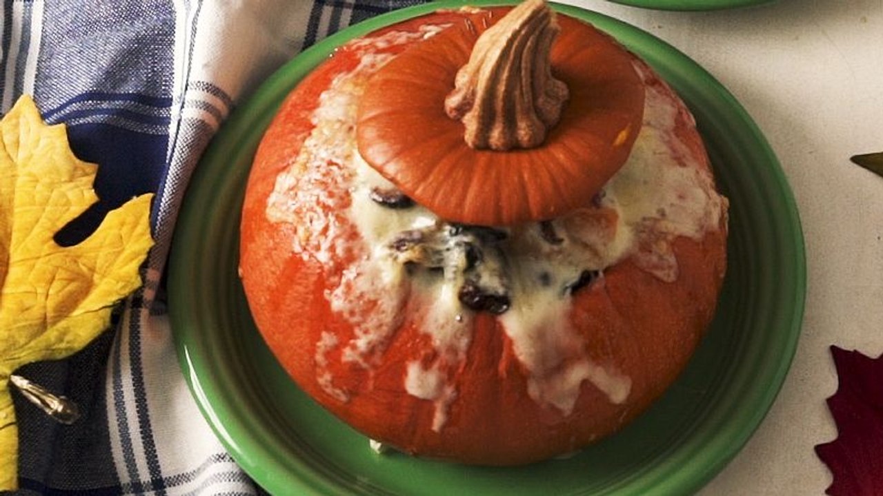 Stuffing Stuffed Pumpkins Are SO Cute