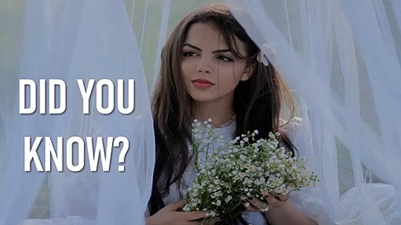 The longest wedding veil was the same length as 63.5 football fields.