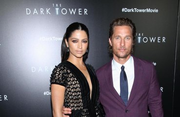 Matthew McConaughey e Camila Alves estão encontrando ‘mais tempo como casal’ durante pandemia