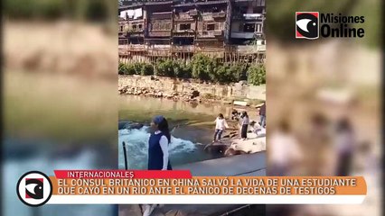 El cónsul británico en China salvó la vida de una estudiante que cayó en un río ante el pánico de decenas de testigos