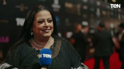 "أفتقدها جدا وكانت دايما تقولي إوعي اللبس يبقى أحلى منك".. شاهد تأثر ابنة النجمة رجاء الجداوي