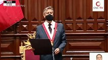 Francisco Sagasti jura como presidente de Perú