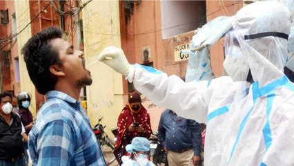 Covid testing: Health workers reach Noida-Delhi border