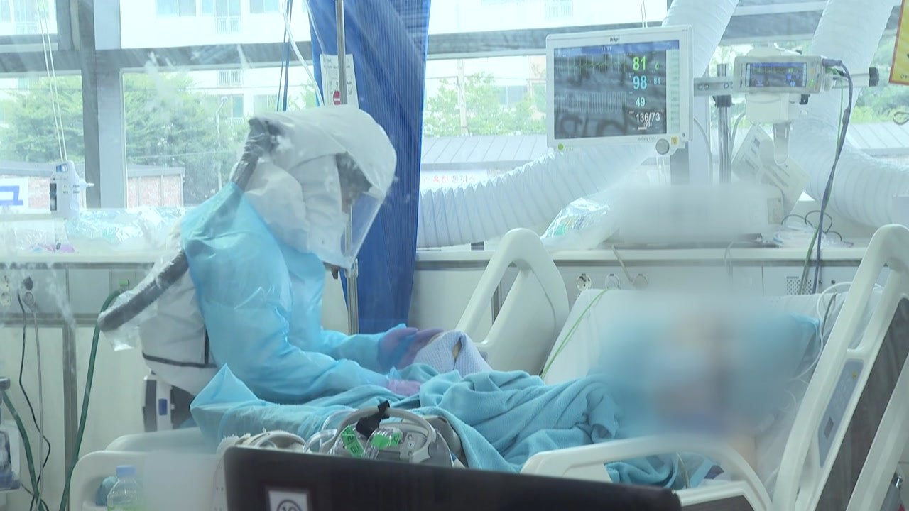 [더뉴스-더인터뷰] 두 달여 만에 신규 확진 300명대..."3차 대유행 대비해야"...