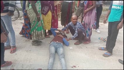 तेज रफ्तार मोटरसाइकिल ने साइकिल सवार युवक को मारी पीछे से टक्कर, गंभीर रूप से हुआ घायल