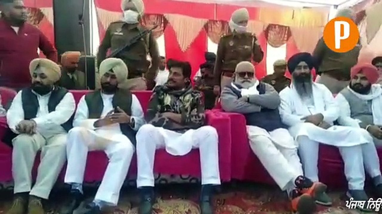 Punjabi Actor Gugu Gill Comes in-support of Farmers and Shout On Narendra Modi - Watch Video