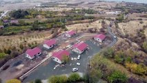 ELAZIĞ - Elazığ'ın köylerindeki depremzedeler ileri yapı teknolojisiyle üretilen evlere kavuşacak - Drone (1)