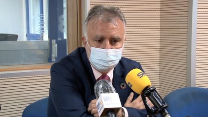 Torres califica de "inaceptable" que se deje a inmigrantes en la calle