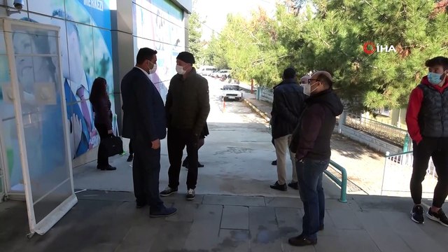 Isparta’da yerel medya çalışanları Kovid-19 testinden geçti