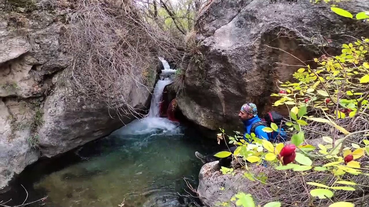 MALATYA - Günpınar Şelalesi sonbahar renkleriyle büyülüyor