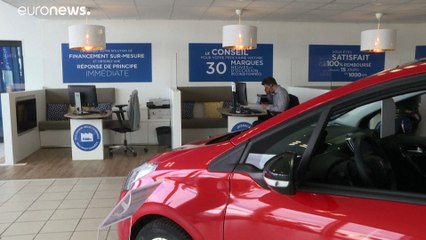 Mercado automóvel europeu volta a cair com segunda vaga da pandemia