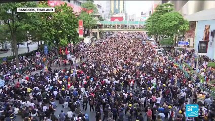Thailand protests: Thousands protest violence-marred rally at Parliament