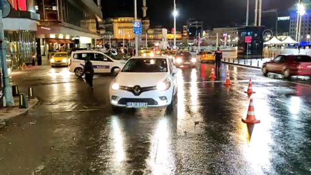 İSTANBUL - 'Yeditepe Huzur' asayiş uygulaması yapıldı