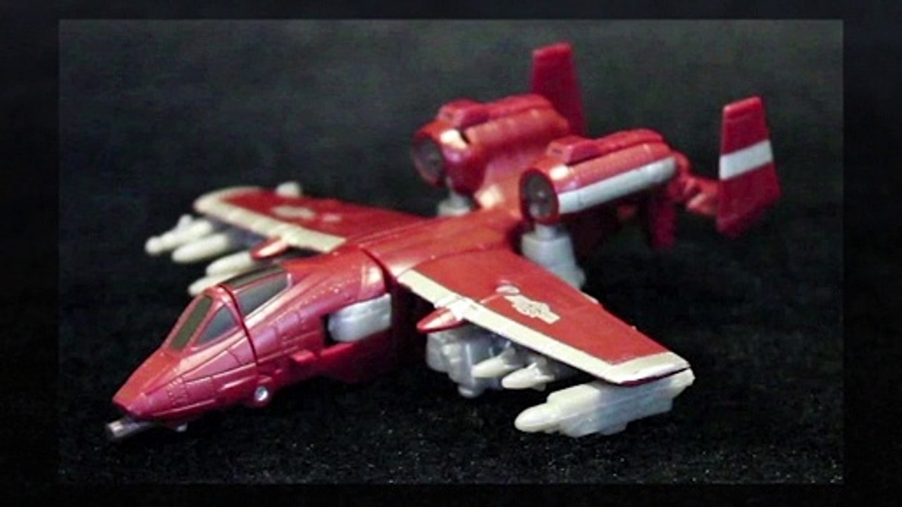 Transformers - "Generations: Combiner Wars" Powerglide & Shockwave Review