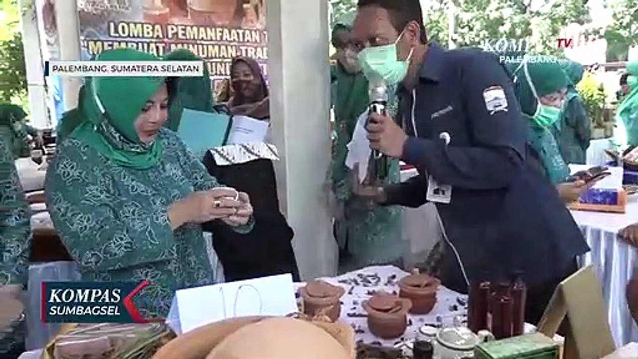 Kala Ibu Ramu Minuman Tradisional Untuk Tingkatkan Imun