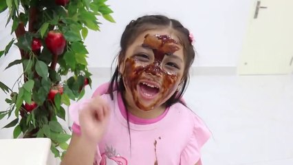 Pretend Play at the Candy Beauty Toy Salon - Funny Entertainment kids videos