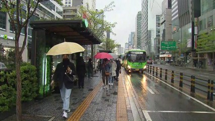 [날씨] 오늘 여름같은 '가을 폭우'...해안가 강풍특보 / YTN