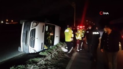 Kocaeli’de işçileri taşıyan servis minibüsü devrildi: 6 yaralı