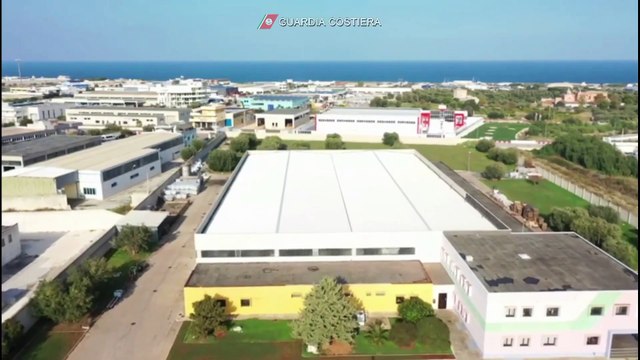 Monopoli (BA) - Sequestrato stabilimento industriale di materie plastiche (18.11.20)