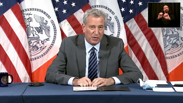 Las escuelas públicas de Nueva York cerrarán este jueves por el aumento de casos de COVID-19