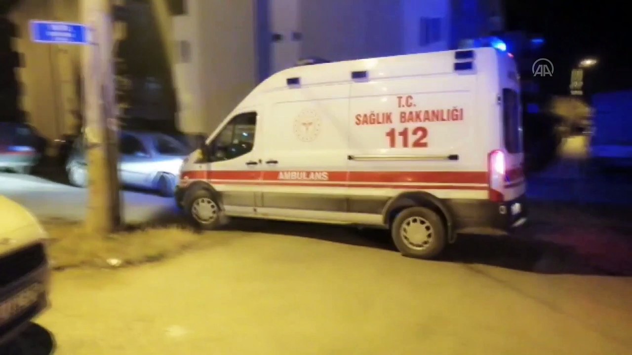 KARABÜK - Tartıştığı karısı tarafından bıçaklanan kişi yaralandı