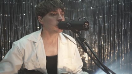 joan - brokenhearted