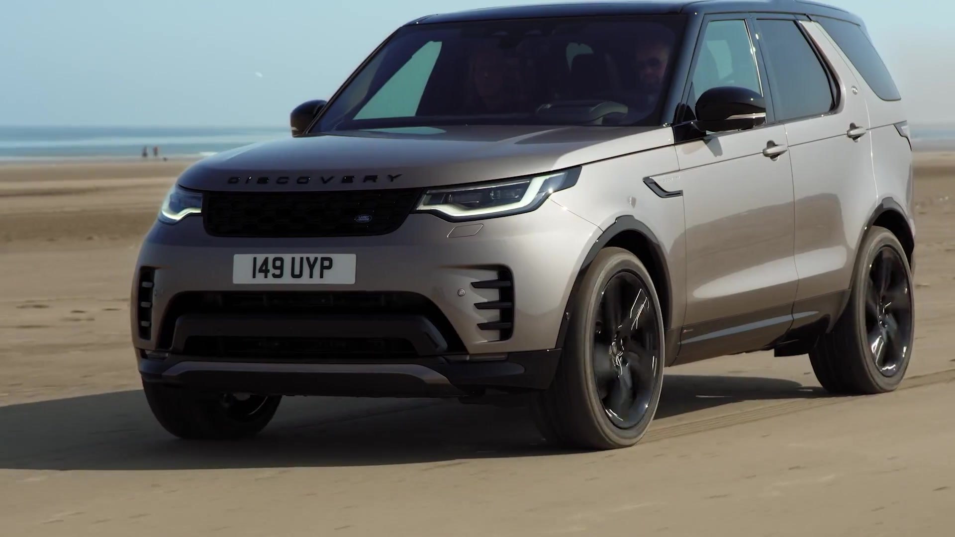 New Land Rover Discovery R-Dynamic HSE Driving Video - video Dailymotion