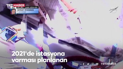 Rus kozmonotlar, uzay yürüyüşüne çıktı