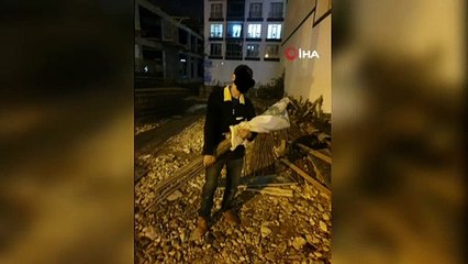 İnşaatının demirlerini çalan hırsızı yakalamak için 1 hafta nöbet tuttu