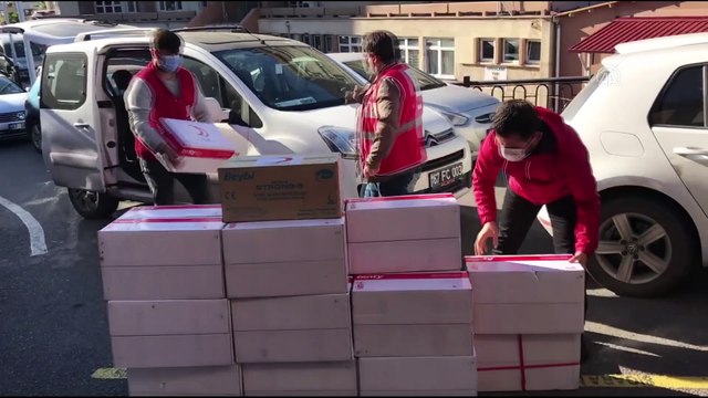 ZONGULDAK - Türk Kızılaydan sağlık çalışanlarına 60 bin cerrahi eldiven desteği