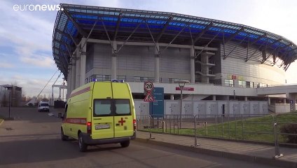 Covid-19 : la Russie transforme une patinoire en hôpital géant