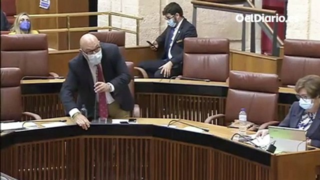 Un diputado de Vox manda a tomar por culo a la presidenta del Parlamento de Andalucía