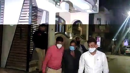 झालावाड़ डीईओ सहित तीन कार्मिक 40 हजार की रिश्वत लेते गिरफ्तार