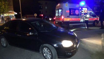 Elektrikli bisiklet sürücüsü otomobile çarptı: 1 yaralı