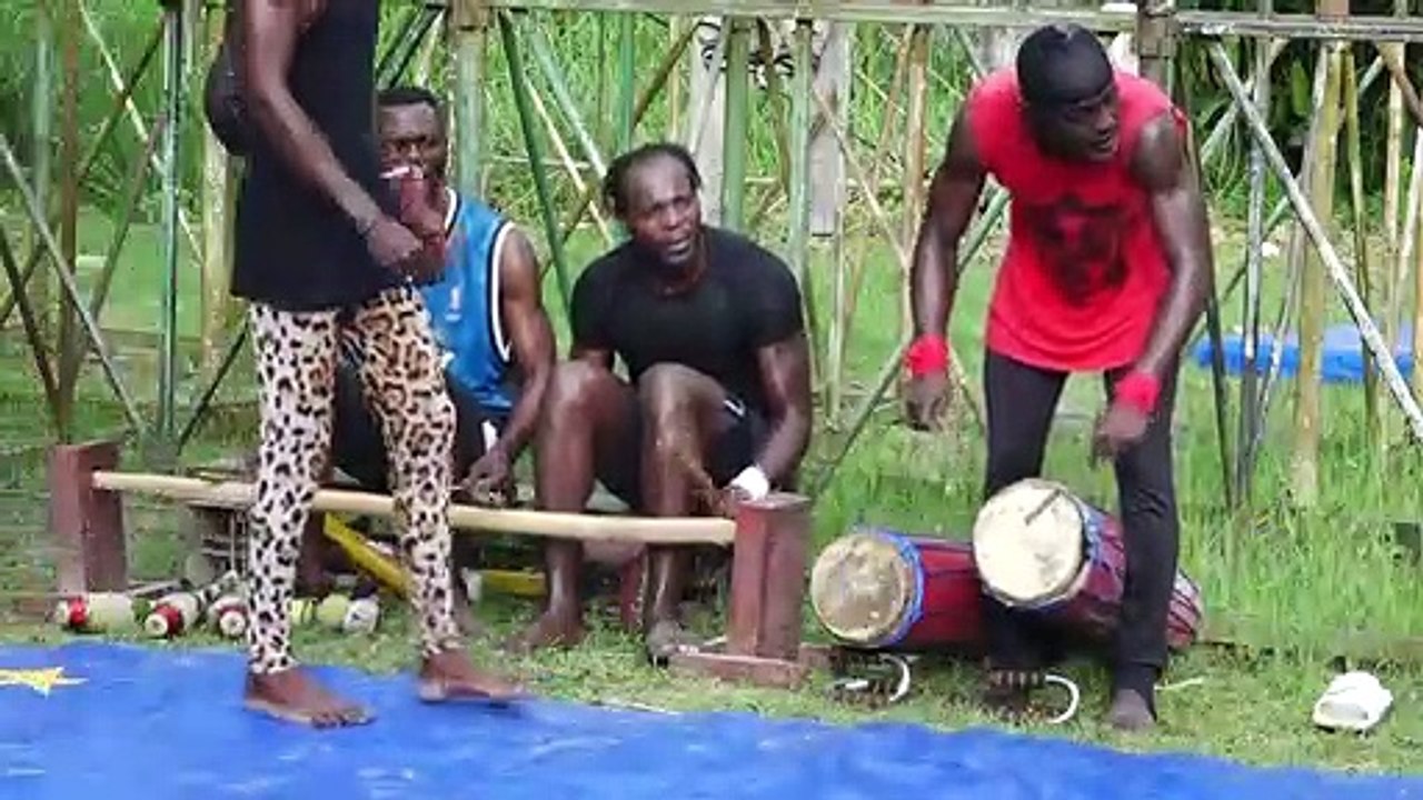 La seule école et troupe de cirque du Gabon lutte pour sa survie